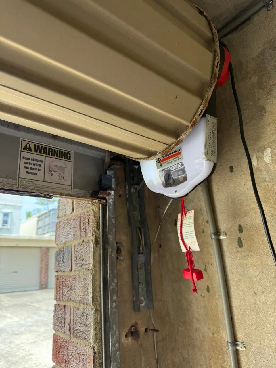 24/7 Emergency Garage Door Repairs Dee Why | 20-Min Northern Beaches Dispatch